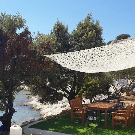 Larah Land 4 Star Glamping Adria Luxury tent